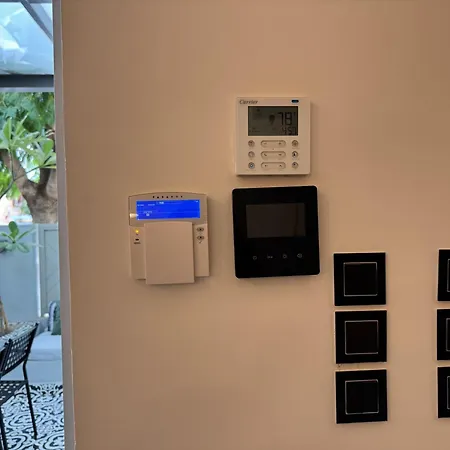 Ethyr Atrium דירה