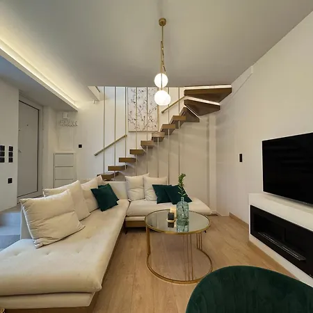 Ethyr Atrium דירה חאניה